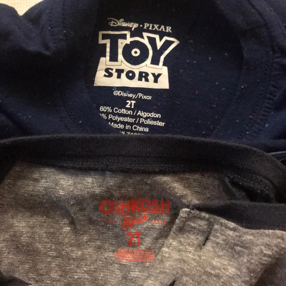 Lot of 4 size 2T long sleeve tees - Picture 7 of 7